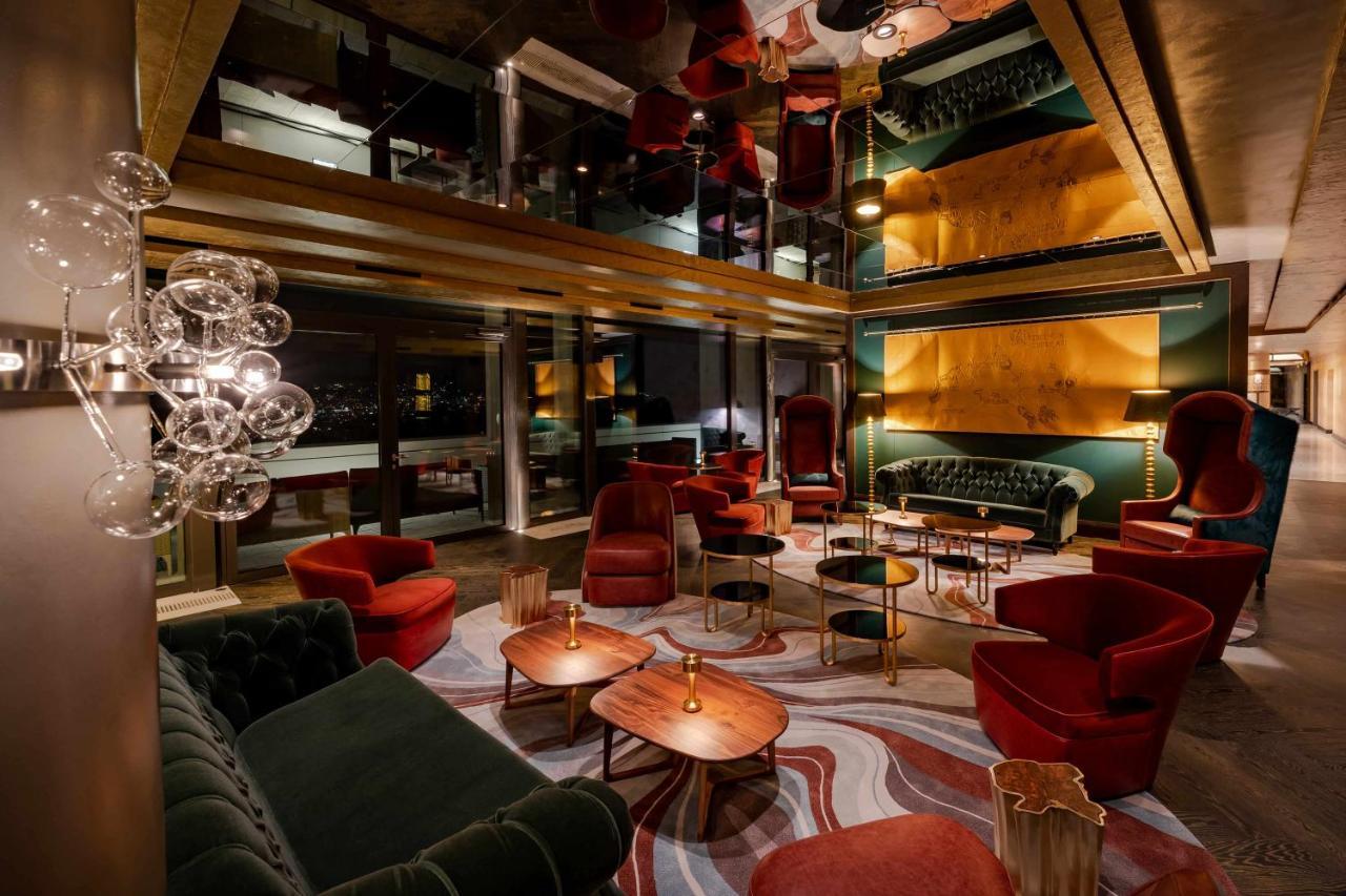 Five Zurich - Luxury City Resort Dış mekan fotoğraf The bar at the London Edition