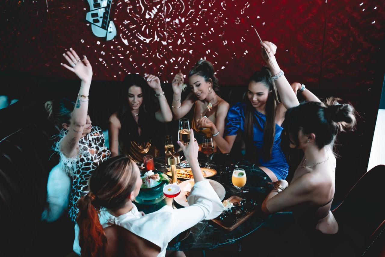 Five Zurich - Luxury City Resort Dış mekan fotoğraf Bachelorette party